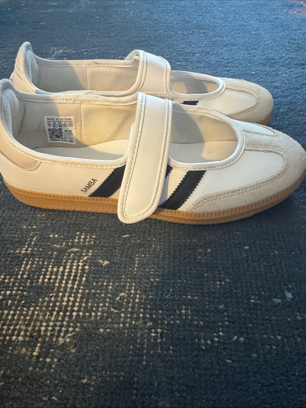 Converse Kids White Sneakers with Black Stripe and Gum Sole